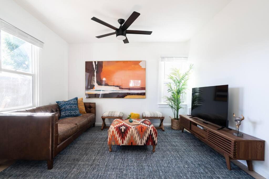 Ferienhaus * Bueno Bueno Casita * / 7 Min To Downtown / 4 Bdr San Diego
